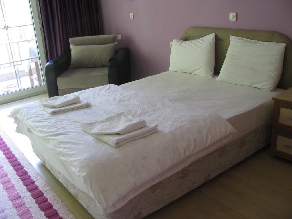 Atici 2 Hotel Адрасан Номер фото
